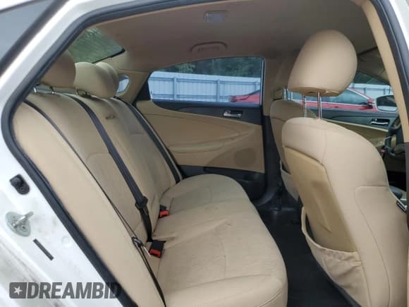 ✅ 2012 Hyundai Sonata GLS • VIN: 5NPEB4AC1CH475468 • Lot: 71097644. Listed on Copart with 107,517 mi. Free auction sales archive from the USA and detailed vehicle history report at DreamBid. Image 10.