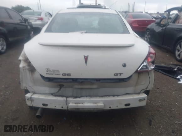 ✅ 2006 Pontiac G6 • VIN: 1G2ZH178864261836 • Lot: 42836579. Listed on IAAI with 130,570 mi. Free auction sales archive from the USA and detailed vehicle history report at DreamBid. Image 16.