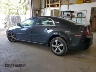 ✅ 2011 Chevrolet Malibu 1LT • VIN: 1G1ZC5E18BF176901 • Lot: 71202134. Listed on Copart with 198,830 mi. Free auction sales archive from the USA and detailed vehicle history report at DreamBid. Image 2.