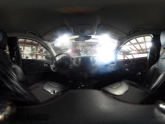 ✅ 2020 Jeep Cherokee Trailhawk • VIN: 1C4PJMBX2LD613814 • Lot: 41253162. Listed on IAAI with 55,002 mi. Free auction sales archive from the USA and detailed vehicle history report at DreamBid. Image 22.