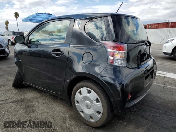 ✅ 2013 Scion iQ • VIN: JTNJJXB0XDJ024826 • Lot: 81398265. Wystawiony na Copart z przebiegiem 63 899 mil. Bezpłatny archiwum sprzedaży aukcyjnych z USA i szczegółowy raport historii pojazdu na DreamBid. Zdjęcie 2.