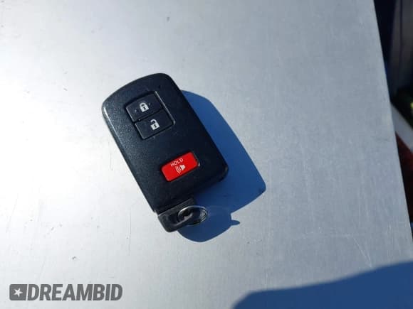 ✅ 2021 Toyota 4Runner TRD Off Road Premium • VIN: JTERU5JR2M5864350 • Лот: 41915660. Опубликован ранее на IAAI с пробегом 56 603 миль. Бесплатный доступ к архиву аукционных продаж из США и подробный отчёт об истории автомобиля на DreamBid. Изображение 11.