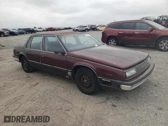 ✅ 1989 Buick LeSabre Custom • VIN: 1G4HP54C4KH401101 • Лот: 57968615. Опубликован ранее на Copart с пробегом 208 252 миль. Бесплатный доступ к архиву аукционных продаж из США и подробный отчёт об истории автомобиля на DreamBid. Изображение 4.