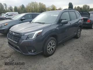 ✅ 2022 Subaru Forester Premium • VIN: JF2SKAEC1NH442825 • Lot: 82637775. Wystawiony na Copart z przebiegiem 30 813 mil. Bezpłatny archiwum sprzedaży aukcyjnych z USA i szczegółowy raport historii pojazdu na DreamBid. Zdjęcie 1.
