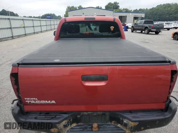 ✅ 2008 Toyota Tacoma • VIN: 5TEPX42N78Z498106 • Lot: 65584855. Wystawiony na Copart z przebiegiem 151 126 mil. Bezpłatny archiwum sprzedaży aukcyjnych z USA i szczegółowy raport historii pojazdu na DreamBid. Zdjęcie 10.