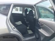 ✅ 2016 Nissan Rogue SV • VIN: 5N1AT2MT2GC862202 • Lot: 43396751. Wystawiony na IAAI z przebiegiem 67 070 mil. Bezpłatny archiwum sprzedaży aukcyjnych z USA i szczegółowy raport historii pojazdu na DreamBid. Zdjęcie 8.