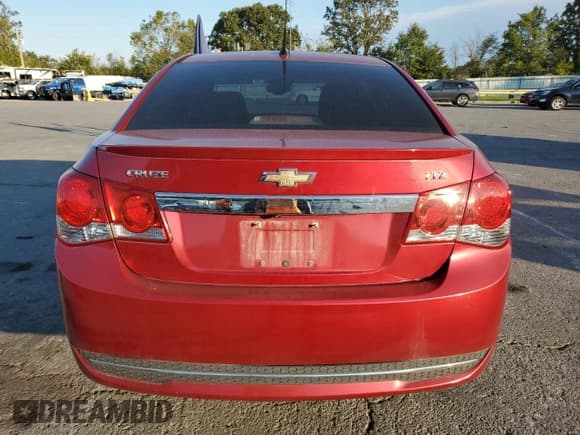 ✅ 2014 Chevrolet Cruze LTZ • VIN: 1G1PG5SB8E7257761 • Lot: 85917085. Listed on Copart with 142,177 mi. Free auction sales archive from the USA and detailed vehicle history report at DreamBid. Image 6.