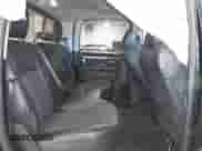 2017 Ram 1500 Night z VIN 1C6RR7MT0HS831726, wystawiony jako IAAI lot #41642459 z przebiegiem 90 423 mil mil oraz . Historia ofert i sprzedaży dostępna na DreamBid. Obrazek 8.