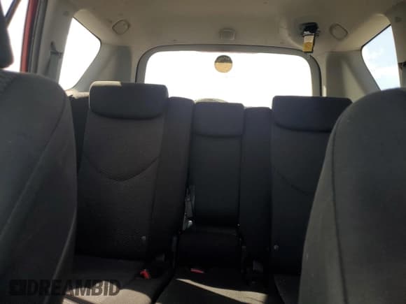 ✅ 2009 Toyota RAV4 Sport • VIN: JTMBK32VX9D001188 • Lot: 92007045. Wystawiony na Copart z przebiegiem 148 824 mil. Bezpłatny archiwum sprzedaży aukcyjnych z USA i szczegółowy raport historii pojazdu na DreamBid. Zdjęcie 10.