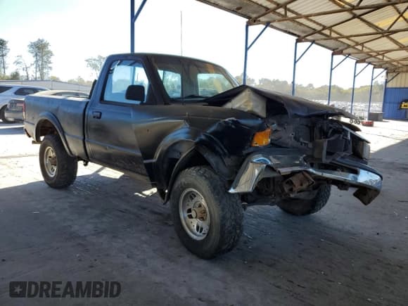 ✅ 1994 Ford Ranger Splash • VIN: 1FTCR11X8RUB15164 • Lot: 86440215. Listed on Copart with 2,165 mi. Free auction sales archive from the USA and detailed vehicle history report at DreamBid. Image 4.