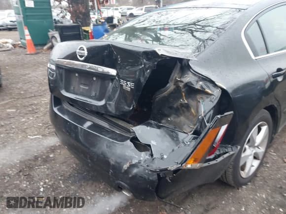 ✅ 2008 Nissan Altima SE • VIN: 1N4BL21E48C220358 • Lot: 43702094. Listed on IAAI with 178,915 mi. Free auction sales archive from the USA and detailed vehicle history report at DreamBid. Image 6.