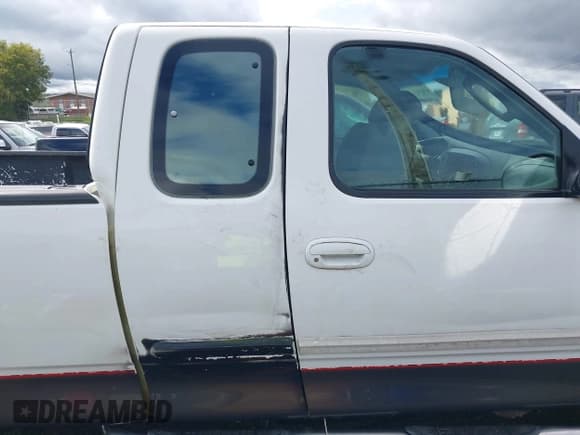 ✅ 2003 Ford F-150 XL • VIN: 1FTRX18L23NB00177 • Lot: 43385495. Listed on IAAI with Not provided. Free auction sales archive from the USA and detailed vehicle history report at DreamBid. Image 6.