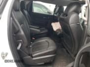 ✅ 2017 Chevrolet Traverse LT • VIN: 1GNKVHKD2HJ168308 • Lot: 50236674. Wystawiony na Copart z przebiegiem 208 107 mil. Bezpłatny archiwum sprzedaży aukcyjnych z USA i szczegółowy raport historii pojazdu na DreamBid. Zdjęcie 11.