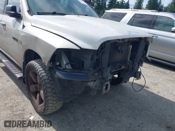 ✅ 2009 Dodge 1500 Laramie • VIN: 1D3HV13T49J512617 • Lot: 42589721. Wystawiony na IAAI z przebiegiem 149 820 mil. Bezpłatny archiwum sprzedaży aukcyjnych z USA i szczegółowy raport historii pojazdu na DreamBid. Zdjęcie 21.