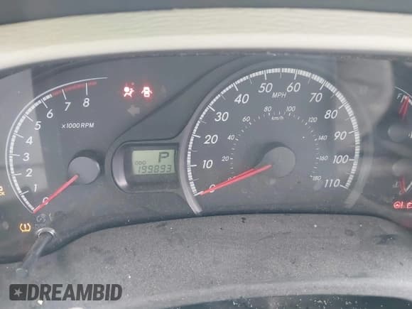 ✅ 2013 Toyota Sienna LE AAS • VIN: 5TDKK3DC0DS318471 • Lot: 43518030. Listed on IAAI with 199,893 mi. Free auction sales archive from the USA and detailed vehicle history report at DreamBid. Image 15.