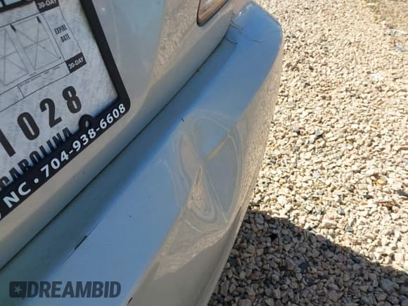 ✅ 2003 Lexus ES 300 • VIN: JTHBF30G035038498 • Lot: 43674254. Listed on IAAI with 194,687 mi. Free auction sales archive from the USA and detailed vehicle history report at DreamBid. Image 6.