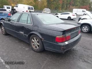 ✅ 1998 Cadillac Seville STS • VIN: 1G6KY5496WU929931 • Lot: 43434253. Wystawiony na IAAI z przebiegiem 158 406 mil. Bezpłatny archiwum sprzedaży aukcyjnych z USA i szczegółowy raport historii pojazdu na DreamBid. Zdjęcie 3.