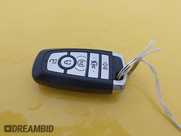 ✅ 2018 Ford Mustang EcoBoost • VIN: 1FA6P8TH0J5177521 • Lot: 43733515. Wystawiony na IAAI z przebiegiem 116 575 mil. Bezpłatny archiwum sprzedaży aukcyjnych z USA i szczegółowy raport historii pojazdu na DreamBid. Zdjęcie 11.