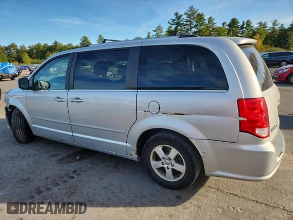 ✅ 2011 Dodge Grand Caravan Crew • VIN: 2D4RN5DG7BR657029 • Lot: 85135995. Wystawiony na Copart z przebiegiem 193 260 mil. Bezpłatny archiwum sprzedaży aukcyjnych z USA i szczegółowy raport historii pojazdu na DreamBid. Zdjęcie 2.