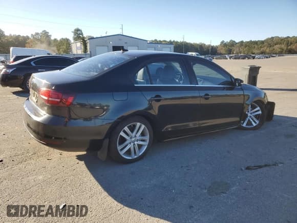 ✅ 2016 Volkswagen Jetta SEL • VIN: 3VWL17AJ4GM204993 • Lot: 92424155. Listed on Copart with 76,174 mi. Free auction sales archive from the USA and detailed vehicle history report at DreamBid. Image 3.