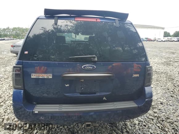 ✅ 2009 Ford Expedition SSV • VIN: 1FMFU165X9EA86341 • Lot: 61268995. Listed on Copart with Not provided. Free auction sales archive from the USA and detailed vehicle history report at DreamBid. Image 6.