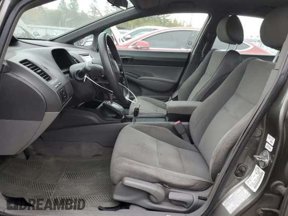 ✅ 2006 Honda Civic DX-G • VIN: 2HGFA16356H034696 • Лот: 86258655. Опубликован ранее на Copart с пробегом 179 767 миль. Бесплатный доступ к архиву аукционных продаж из США и подробный отчёт об истории автомобиля на DreamBid. Изображение 7.