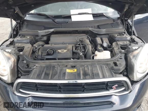 ✅ 2016 MINI Countryman S • VIN: WMWZC5C51GWU04173 • Lot: 42620287. Listed on IAAI with 96,392 mi. Free auction sales archive from the USA and detailed vehicle history report at DreamBid. Image 10.