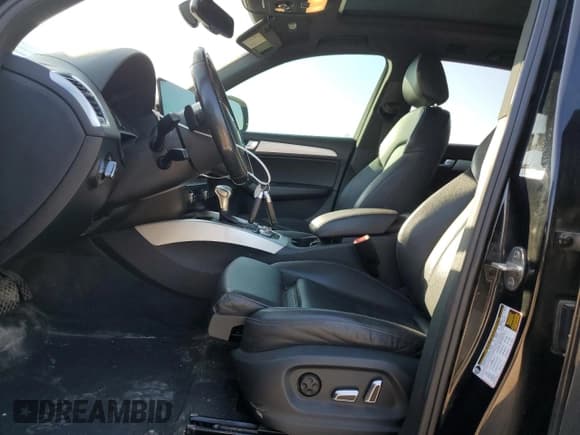 ✅ 2015 Audi Q5 • VIN: WA1DGCFP1FA030950 • Лот: 71030785. Опубликован ранее на Copart с пробегом 175 024 миль. Бесплатный доступ к архиву аукционных продаж из США и подробный отчёт об истории автомобиля на DreamBid. Изображение 7.