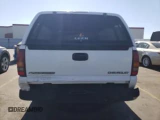 ✅ 2002 Chevrolet Silverado 1500 • VIN: 1GCEC19T02E150146 • Лот: 77425664. Опубликован ранее на Copart с пробегом 295 228 миль. Бесплатный доступ к архиву аукционных продаж из США и подробный отчёт об истории автомобиля на DreamBid. Изображение 6.