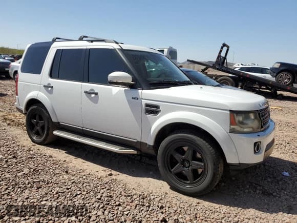 ✅ 2016 Land Rover LR4 HSE • VIN: SALAG2V64GA789744 • Лот: 48533895. Опубликован ранее на Copart с пробегом 131 133 миль. Бесплатный доступ к архиву аукционных продаж из США и подробный отчёт об истории автомобиля на DreamBid. Изображение 4.