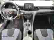 2019 Hyundai Veloster 2.0 с VIN KMHTG6AF5KU006270, выставлен на аукционе Copart как лот 37499743 с пробегом 67 762 миль миль и Списание • Salvage title. История ставок и продаж доступна на DreamBid. Изображение 8.