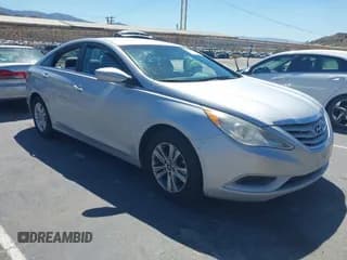 ✅ 2013 Hyundai Sonata GLS • VIN: 5NPEB4AC6DH792325 • Lot: 43172035. Listed on IAAI with 165,490 mi. Free auction sales archive from the USA and detailed vehicle history report at DreamBid. Image 1.