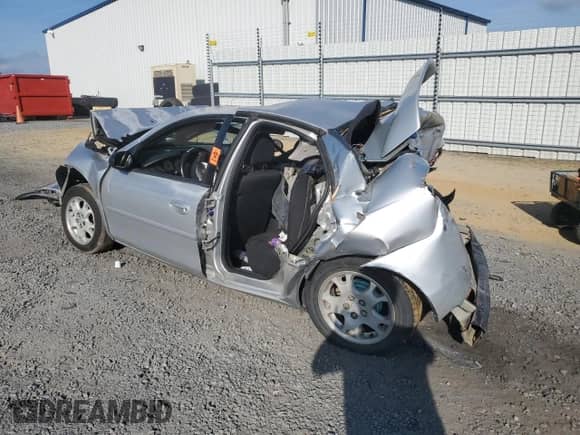 2003 Dodge Neon SXT z VIN 1B3ES56C83D106967, wystawiony jako Copart lot #62285514 z przebiegiem Nie podano mil oraz Szkoda całkowita • Salvage title. Historia ofert i sprzedaży dostępna na DreamBid. Obrazek 2.