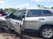 ✅ 2015 Jeep Cherokee Sport • VIN: 1C4PJLAB9FW669709 • Lot: 42947960. Wystawiony na IAAI z przebiegiem 139 538 mil. Bezpłatny archiwum sprzedaży aukcyjnych z USA i szczegółowy raport historii pojazdu na DreamBid. Zdjęcie 15.