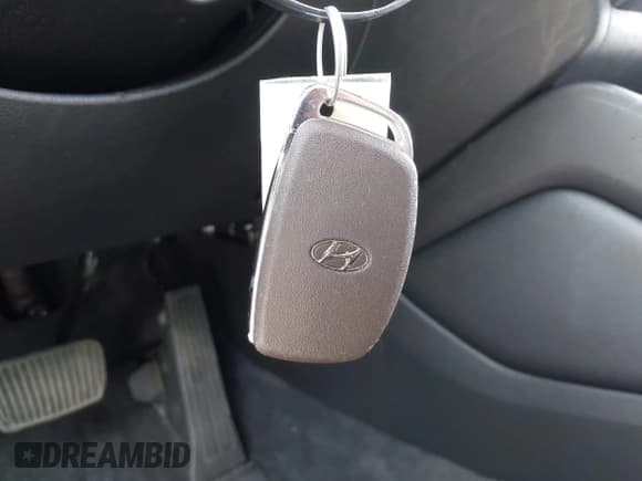 ✅ 2021 Hyundai Tucson Limited • VIN: KM8J3CAL2MU397601 • Lot: 42594241. Wystawiony na IAAI z przebiegiem 21 353 mil. Bezpłatny archiwum sprzedaży aukcyjnych z USA i szczegółowy raport historii pojazdu na DreamBid. Zdjęcie 11.