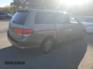 ✅ 2010 Honda Odyssey EX • VIN: 5FNRL3H40AB095430 • Lot: 85401615. Wystawiony na Copart z przebiegiem 281 914 mil. Bezpłatny archiwum sprzedaży aukcyjnych z USA i szczegółowy raport historii pojazdu na DreamBid. Zdjęcie 3.