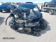 ✅ 2022 Lincoln Corsair Standard • VIN: 5LMCJ1C96NUL34469 • Lot: 41521652. Wystawiony na IAAI z przebiegiem 33 165 mil. Bezpłatny archiwum sprzedaży aukcyjnych z USA i szczegółowy raport historii pojazdu na DreamBid. Zdjęcie 6.