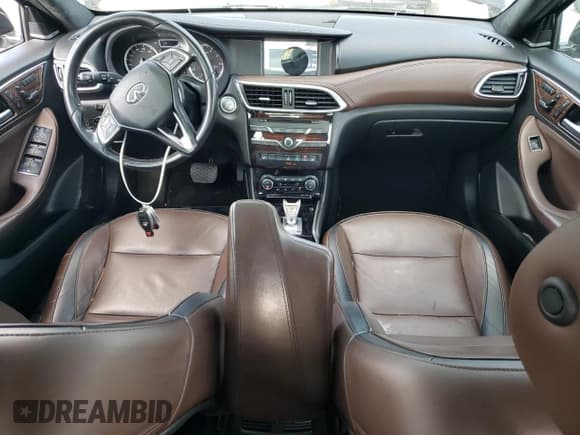 ✅ 2017 Infiniti QX30 Premium • VIN: SJKCH5CRXHA036018 • Lot: 81403005. Listed on Copart with 131,818 mi. Free auction sales archive from the USA and detailed vehicle history report at DreamBid. Image 8.