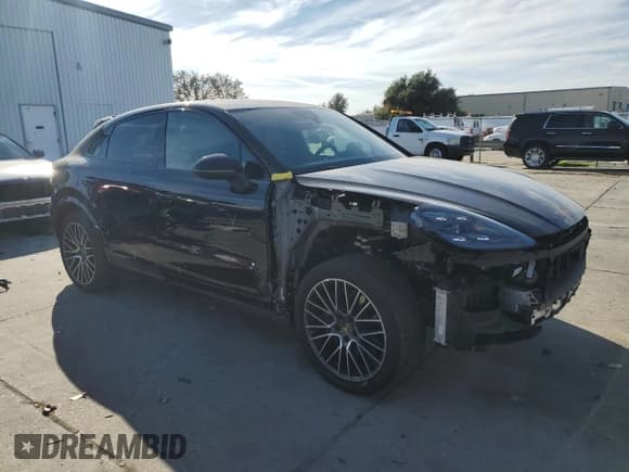✅ 2021 Porsche Cayenne • VIN: WP1BA2AY2MDA41040 • Lot: 91863955. Listed on Copart with 16,187 mi. Free auction sales archive from the USA and detailed vehicle history report at DreamBid. Image 4.