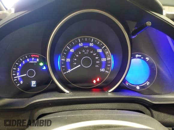 ✅ 2019 Honda Fit LX • VIN: 3HGGK5H42KM731608 • Lot: 93436385. Wystawiony na Copart z przebiegiem Nie podano. Bezpłatny archiwum sprzedaży aukcyjnych z USA i szczegółowy raport historii pojazdu na DreamBid. Zdjęcie 9.