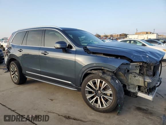 ✅ 2022 Volvo XC90 Momentum • VIN: YV4102CKXN1780939 • Lot: 44514105. Listed on Copart with 79,370 mi. Free auction sales archive from the USA and detailed vehicle history report at DreamBid. Image 4.