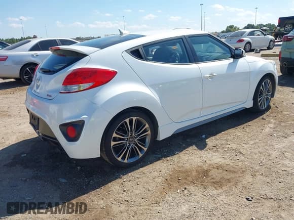 ✅ 2016 Hyundai Veloster Turbo • VIN: KMHTC6AEXGU283913 • Лот: 43471295. Опубликован ранее на IAAI с пробегом 81 296 миль. Бесплатный доступ к архиву аукционных продаж из США и подробный отчёт об истории автомобиля на DreamBid. Изображение 4.