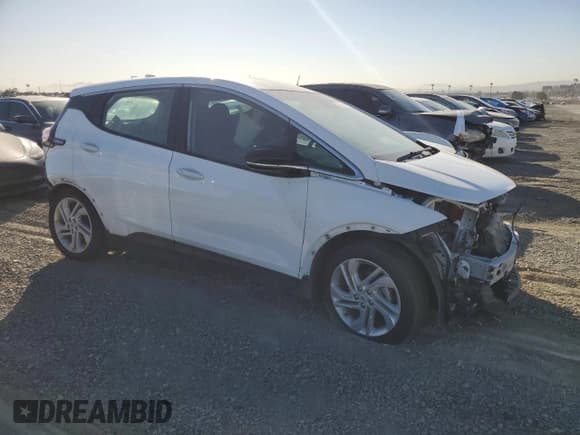 ✅ 2023 Chevrolet Bolt EV 1LT • VIN: 1G1FW6S03P4113817 • Lot: 74746644. Wystawiony na Copart z przebiegiem 15 317 mil. Bezpłatny archiwum sprzedaży aukcyjnych z USA i szczegółowy raport historii pojazdu na DreamBid. Zdjęcie 4.