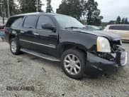 ✅ 2010 GMC Yukon XL Denali • VIN: 1GKUKMEF7AR117284 • Lot: 85760665. Wystawiony na Copart z przebiegiem 150 354 mil. Bezpłatny archiwum sprzedaży aukcyjnych z USA i szczegółowy raport historii pojazdu na DreamBid. Zdjęcie 4.