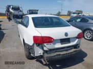 ✅ 2012 Volkswagen Jetta S • VIN: 3VW2K7AJ4CM395270 • Лот: 42442811. Опубликован ранее на IAAI с пробегом 164 952 миль. Бесплатный доступ к архиву аукционных продаж из США и подробный отчёт об истории автомобиля на DreamBid. Изображение 6.