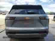 2025 Chevrolet Equinox FWD LT z VIN 3GNAXHEG8SL212551, wystawiony jako Copart lot #57315025 z przebiegiem 7 791 mil mil oraz Czysty tytuł • Clean title. Historia ofert i sprzedaży dostępna na DreamBid. Obrazek 6.