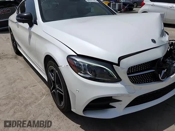 ✅ 2023 Mercedes-Benz C 300 • VIN: W1KWJ8EB5PG128452 • Lot: 64241155. Wystawiony na Copart z przebiegiem 16 972 mil. Bezpłatny archiwum sprzedaży aukcyjnych z USA i szczegółowy raport historii pojazdu na DreamBid. Zdjęcie 13.