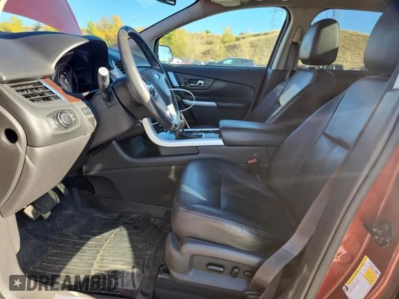 ✅ 2014 Ford Edge Limited • VIN: 2FMDK4KCXEBA18176 • Lot: 86880785. Wystawiony na Copart z przebiegiem 162 226 mil. Bezpłatny archiwum sprzedaży aukcyjnych z USA i szczegółowy raport historii pojazdu na DreamBid. Zdjęcie 7.