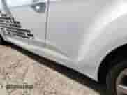 2017 Hyundai Veloster z VIN KMHTC6AD1HU322526, wystawiony jako Copart lot #49550693 z przebiegiem 47 781 mil mil oraz . Historia ofert i sprzedaży dostępna na DreamBid. Obrazek 12.