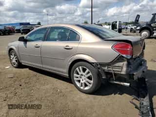 2007 Saturn Aura XE z VIN 1G8ZS57N57F313465, wystawiony jako Copart lot #72019214 z przebiegiem 180 745 mil mil oraz Czysty tytuł • Clean title. Historia ofert i sprzedaży dostępna na DreamBid. Obrazek 2.